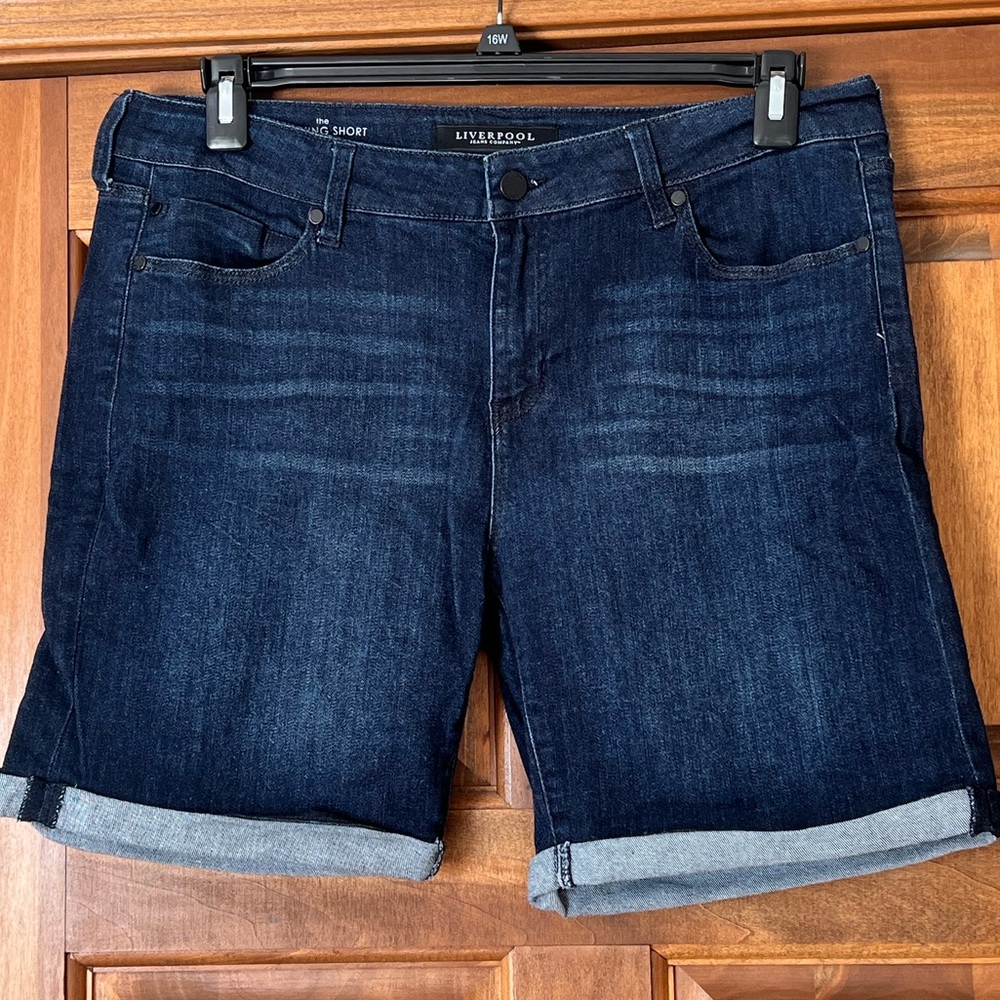 Liverpool Jean Company Walking Short